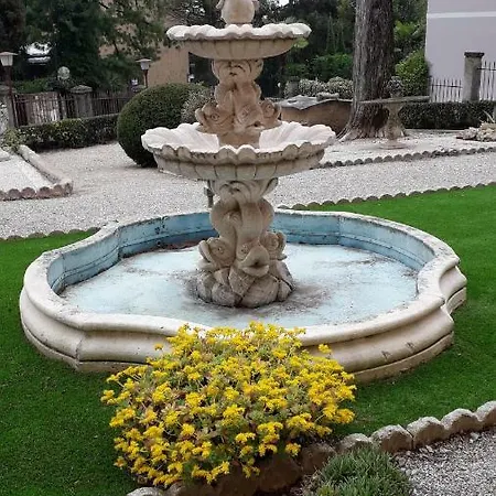 Apartamento Casa Paolina T02095 Gardone Riviera